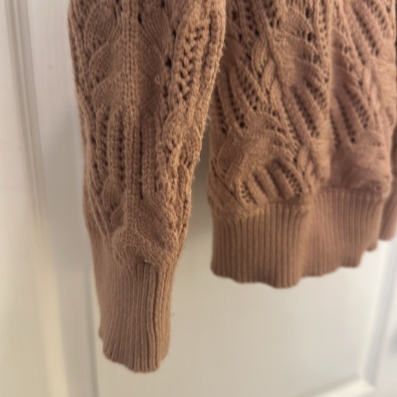 Deep V neck wrap sweater size Medium - Picture 3 of 8